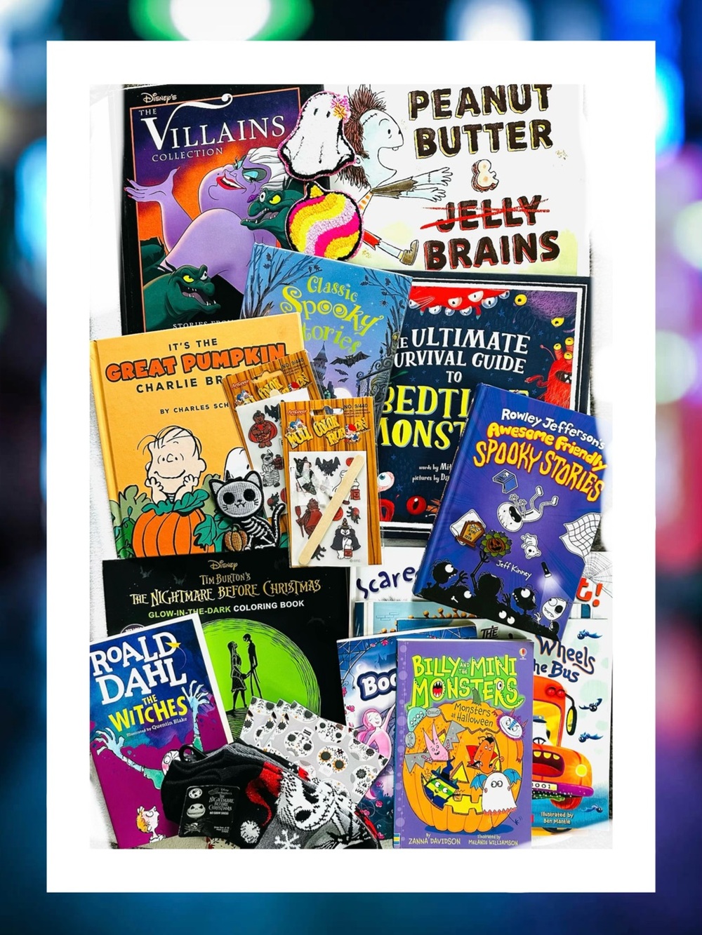 🎃Kids Halloween Book & extras lot👻